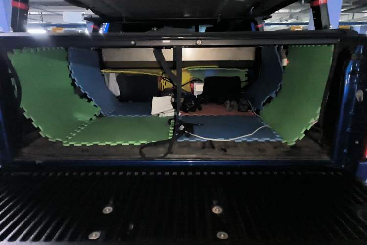 Used Ford F-150 Raptor 
