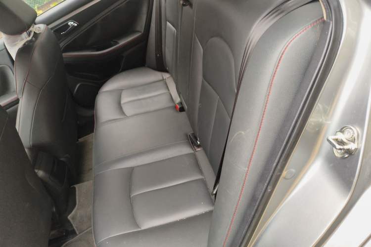 Used Bestune B70 2014 2.0L automatic luxury version