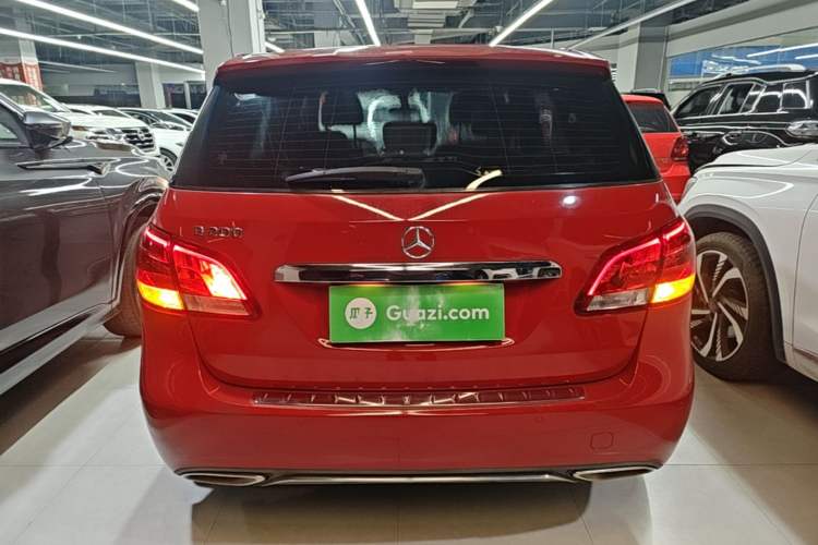 Used Mercedes-Benz B-Class 2017 B 200 Sport Edition Rear