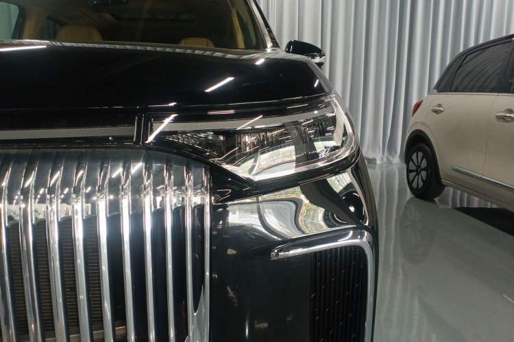 Used VOYAH Dream 2025 PHEV Four-Wheel-Drive Flagship Kunpeng Edition