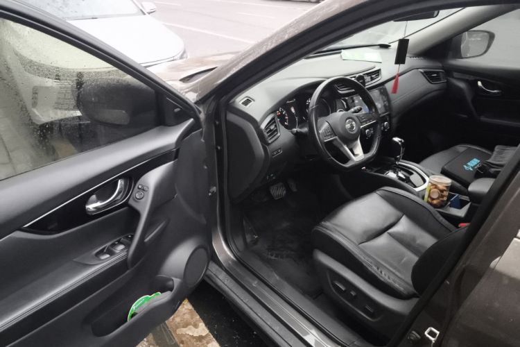 Used Nissan X-Trail 2019 2.0L CVT Smart Connect Comfort Edition 2WD
