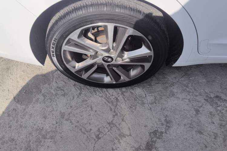 Used Hyundai Elantra (6th Generation / Lingdong) 2016 1.6L Automatic ZhiXuan – Elite Version Exterior 5