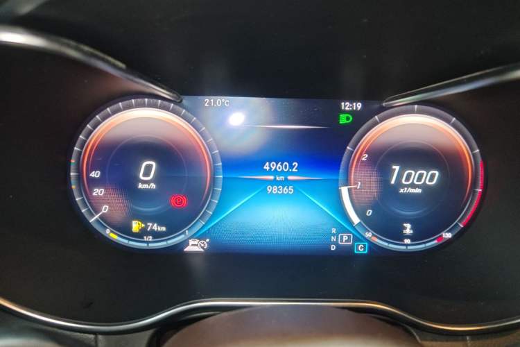 Used Mercedes-Benz GLC 2022 GLC 260 L 4MATIC Luxury Model Instrument Cluster