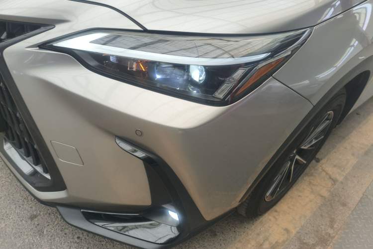 Used Lexus NX 2022 350h Front-Wheel-Drive Innovation Edition