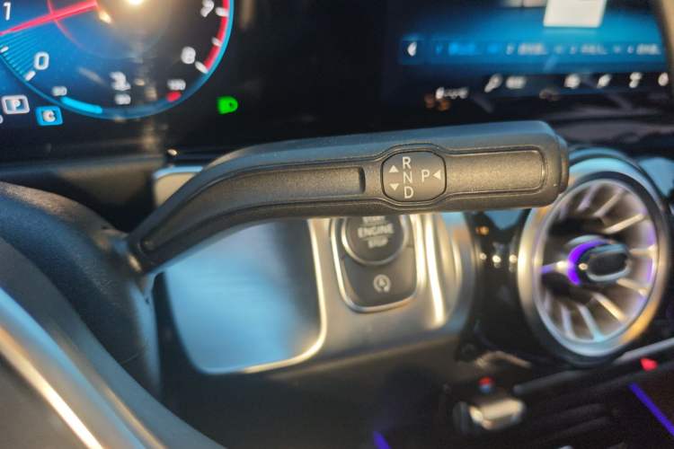 Used Mercedes-Benz GLB 2022 GLB 220 Fashion Model Gear Lever