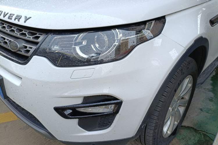 Used Land Rover Discovery Sport 2019 240 PS SE Version China VI Standard Left Front Headlight