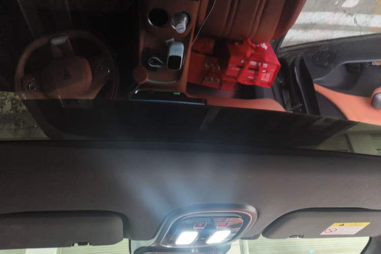 Used Deepal S07 2025 285Max Huawei Qiankun Intelligent Driving ADS SE Range-Extended Version