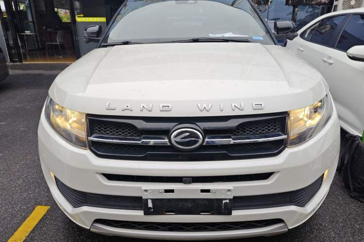 Used Land X7 2016 2.0T Panoramic Prestige Edition Front