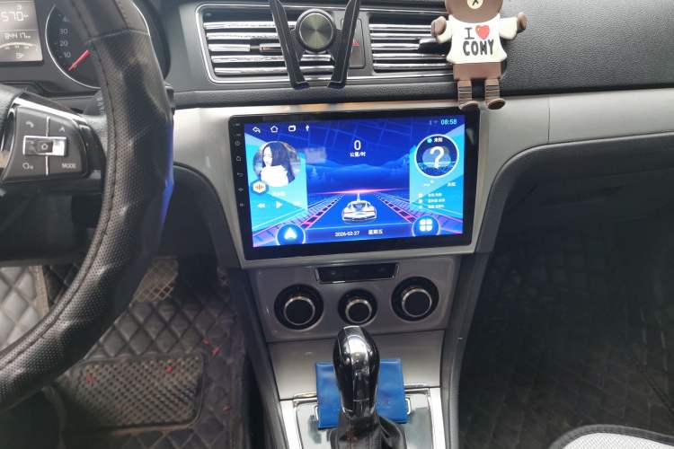 Used Volkswagen Gran Lavida 2013 1.6L Automatic Comfort Model
