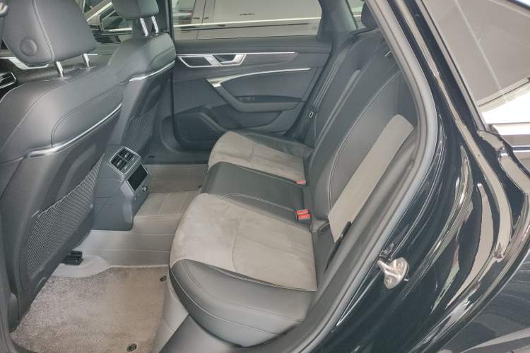 Used Audi A6L 2024 45 TFSI quattro Prestige Dynamic Edition
