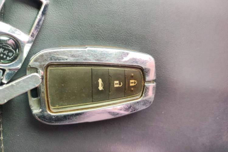 Used Toyota Corolla 2022 Dual-Motor 1.8L E-CVT Pioneer Edition
