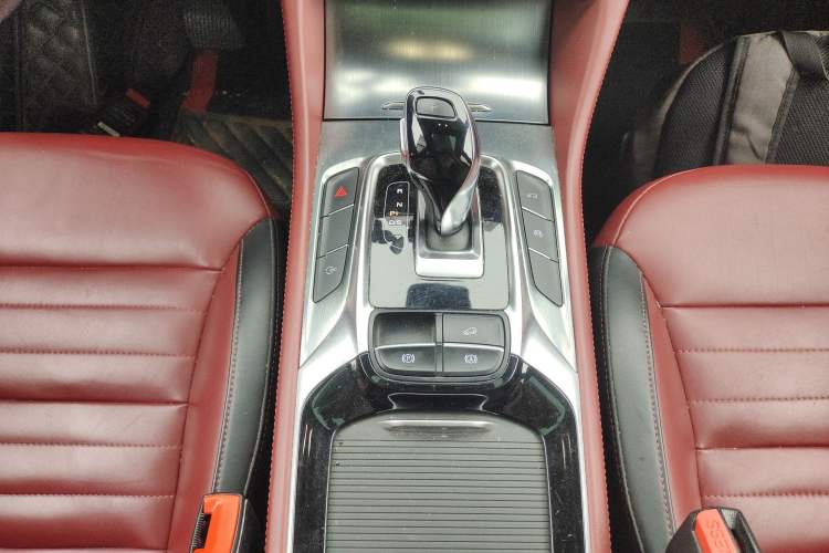 Used MG HS 2019 30T Automatic 2WD Trophy Enhanced Version China VI Standard
