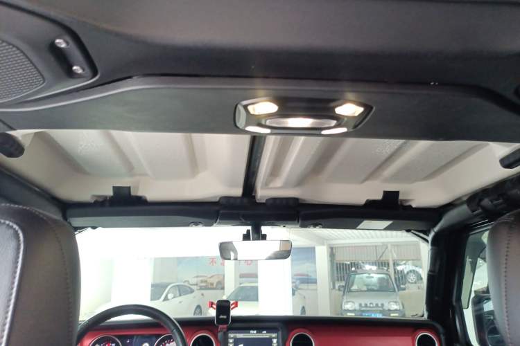 Used Jeep Wrangler 2021 2.0T Robin Hood Four-Door Edition Headliner