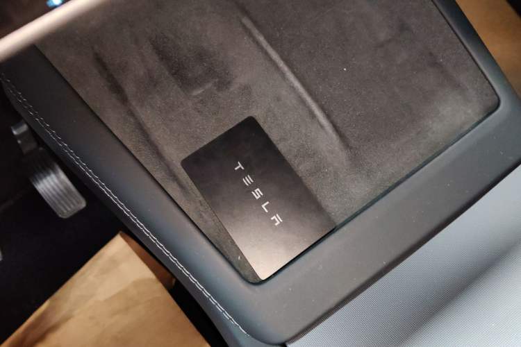 Used Tesla Model 3 2023 Long-Range All-Wheel-Drive Version Vehicle Key