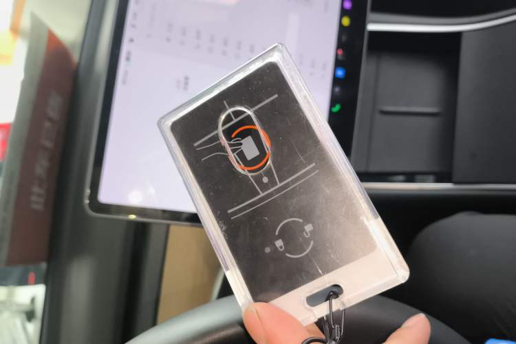 Used Tesla Model 3 2020 Long-Range Rear-Wheel-Drive Version
