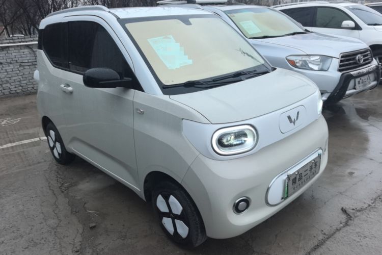 Used Wuling Hongguang MINIEV 2024 3rd Generation 215km Advanced Version

