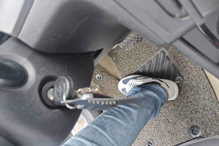 Used Volkswagen Jetta 2013 1.6L Automatic Fashion Model