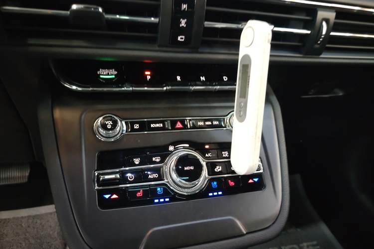 Used Lincoln Corsair 2022 2.0T Two-Wheel Drive Luxury Edition