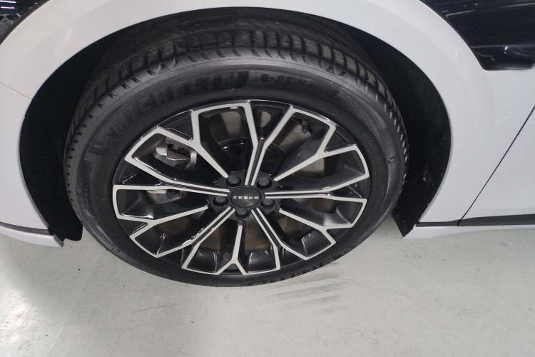 Used Zeekr 007GT 2025 Rear-Drive Intelligent Driving Version 75 kWh
