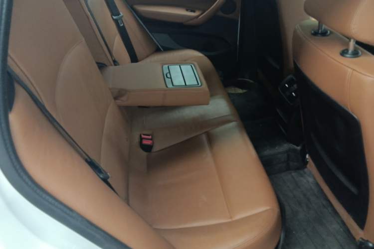 Used BMW X4 2014 xDrive20i X Design Package Left Rear Seat