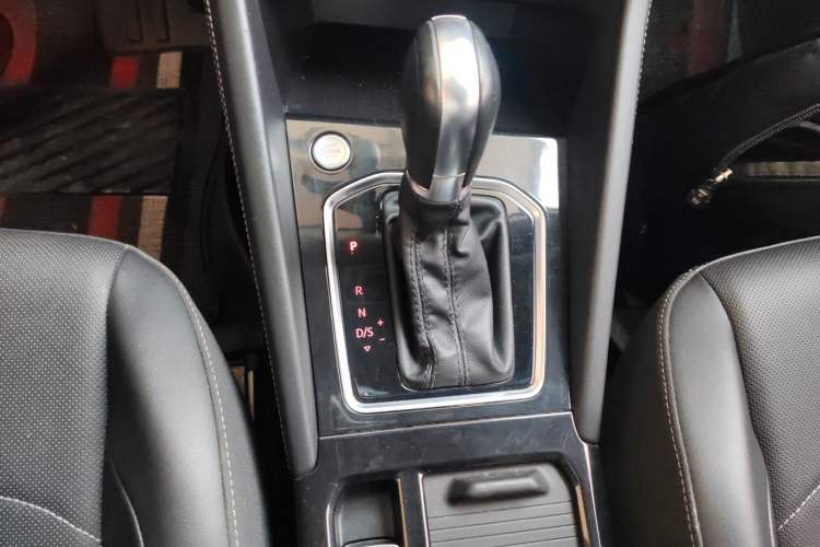 Used Jetta VS5 2022 280TSI Automatic Enjoyment Model