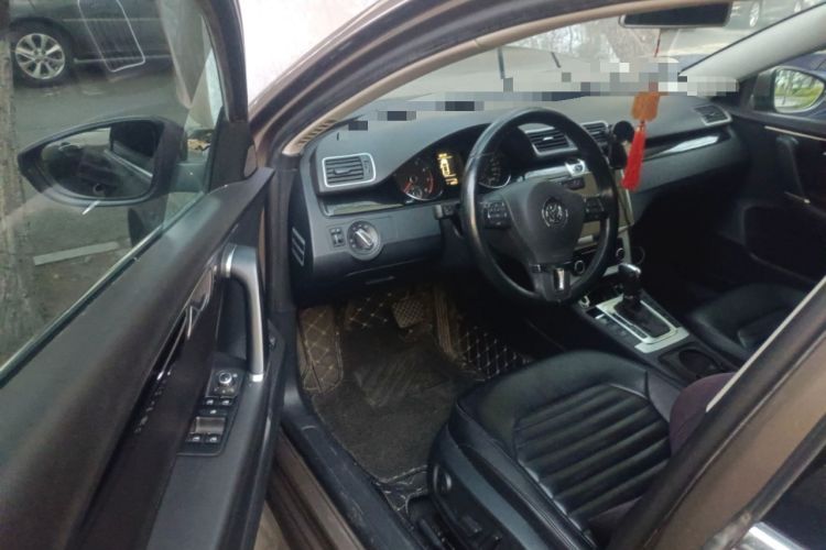 Used Volkswagen Magotan 2013 1.8TSI Premier Model Driver Seat