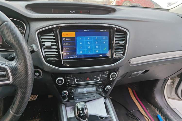 Used Geely Auto Vision X6 2016 1.3T CVT Luxury Model Audio And AC Panel