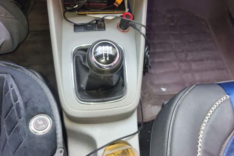 Used Volkswagen Bora 2012 1.6L Manual Fashion Edition