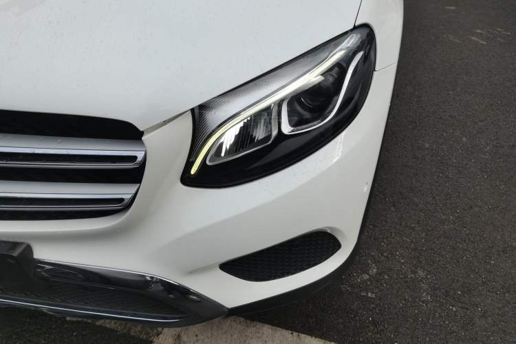 Used Mercedes-Benz GLC 2017 GLC 200 4MATIC
