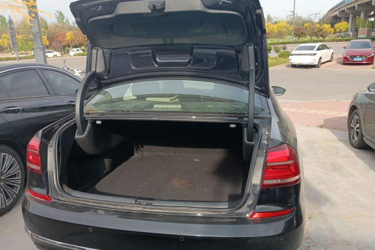 Used Volkswagen Passat 2017 330TSI DSG Luxury Edition
