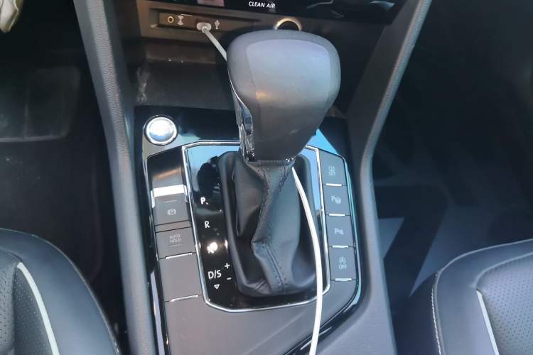 Used Volkswagen Tiguan L 2017 330TSI Automatic Two-Wheel Drive Flagship Edition