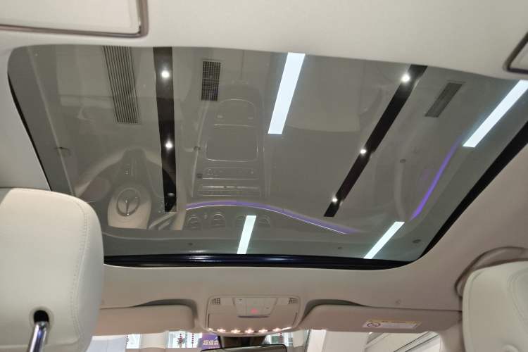 Used Mercedes-Benz E-Class 2023 Updated E 300 L Fashion Edition