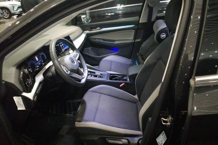 Used Volkswagen Golf 2021 280TSI DSG Pro Left Front Seat