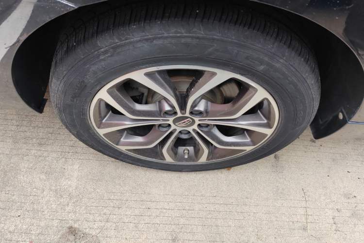 Used Geely Auto Emgrand GT 2017 2.4L Luxury Model