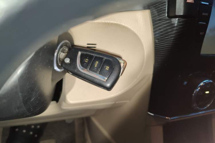 Used Toyota Corolla 2014 1.6L CVT GL-i
