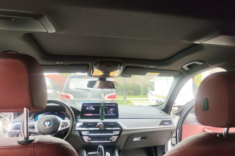 Used BMW 5 Series 2022 530Li Leading Model M Sport Package
