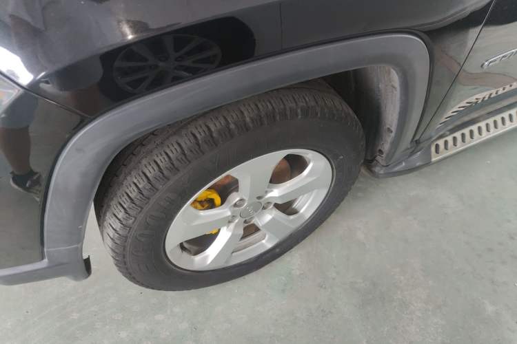 Used Jeep Compass 2017 200T Automatic Family Edition