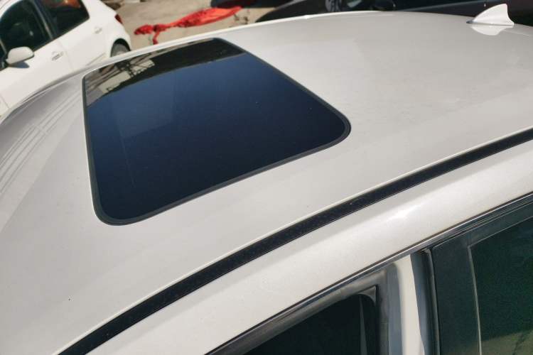 Used Dongfeng Aeolus Yixuan 2021 230T Automatic Chasing Shadow Edition