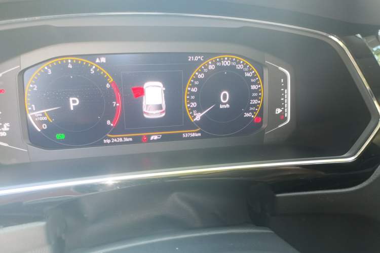 Used Volkswagen Tiguan L 2019 Restyled 330TSI Automatic Two-Wheel Drive R-Line Flagship Version China VI Standard
