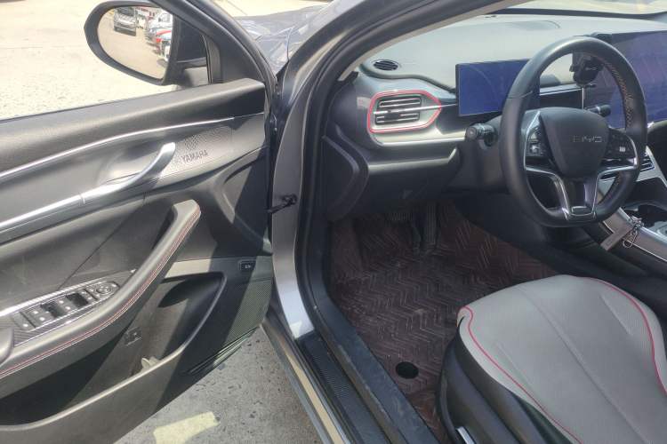 Used BYD Destroyer 05 2022 DM-i 120KM Flagship Model Driver Seat