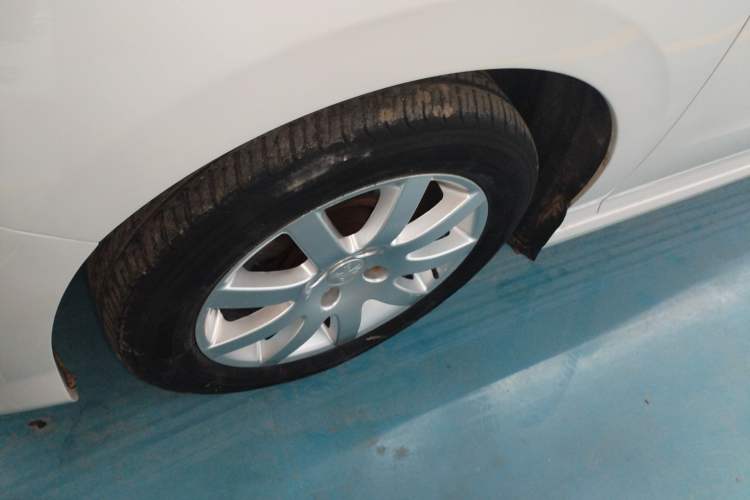 Used Peugeot 308 2014 Enjoyment Edition Classic 1.6L Automatic Fashion Model Left Front Wheel Hub