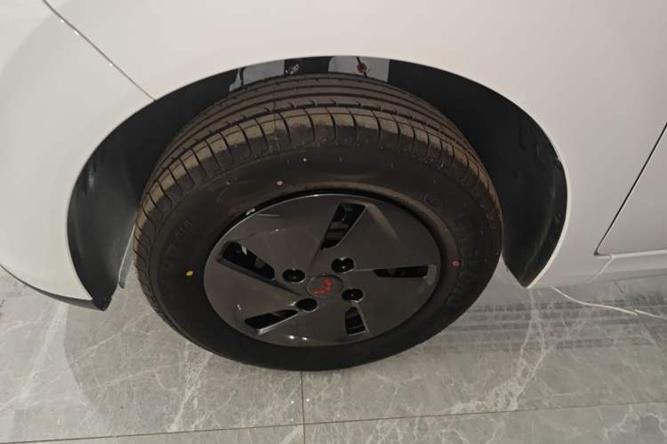 Used Wuling Hongguang New Energy 2025 Extended-Range Hybrid 50KM Comfort Version