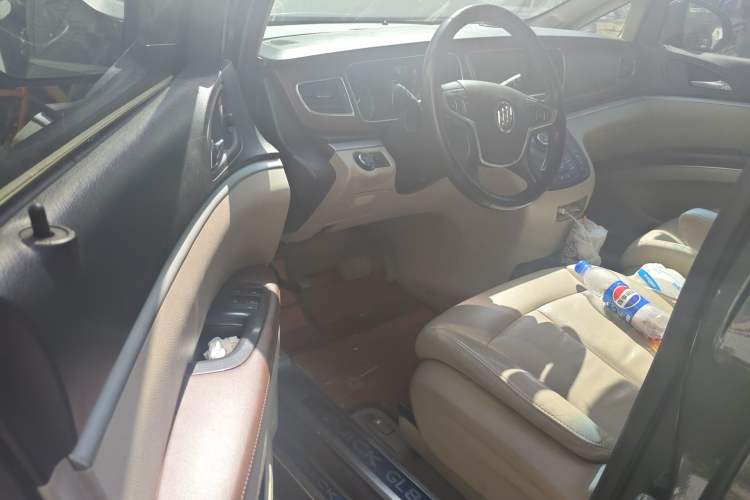 Used Buick GL8 2018 28T Luxury Model China VI Standard