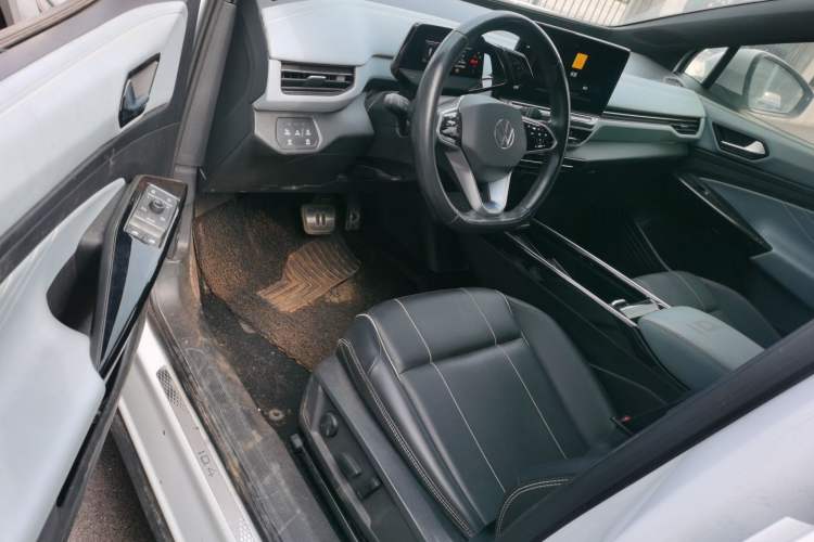 Used Volkswagen ID.4 X 2023 Pure Smart Edition