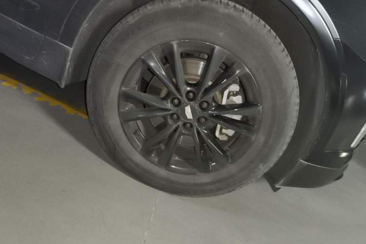 Used Cadillac XT5 2020 28T Luxury Version
