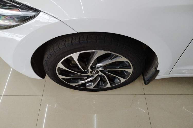 Used Hyundai Elantra (6th Generation / Lingdong) 2019 1.4T Dual-Clutch Xuan Dong · Dynamic Model