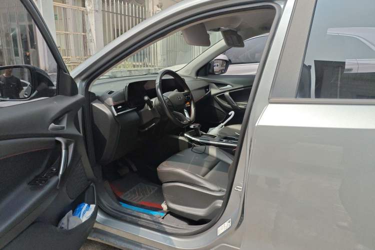 Used Chevrolet Trax 2022 Encore RS 1.5T CVT Cool Driver Seat