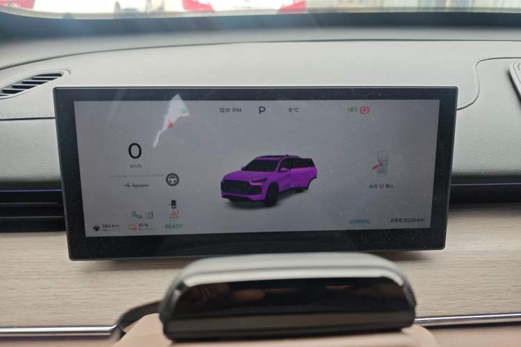 Used Chery Tiggo 8 PLUS C-DM 2025 1.5T 116 km Prestige Version 5 Seats
