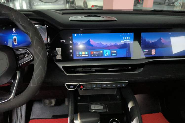 Used Geely Auto Monjaro L 2024 2.0TD High-Power Automatic Two-Wheel Drive Skyline Edition
