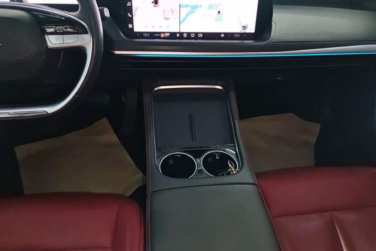 Used XPeng P7 2023 P7i 702 Pro
